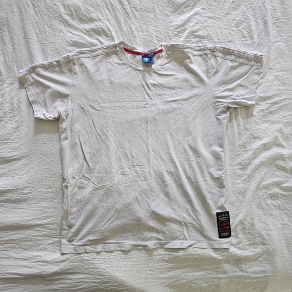 Adidas Battle Hardened Waves Tshirt - Picture 1 of 4